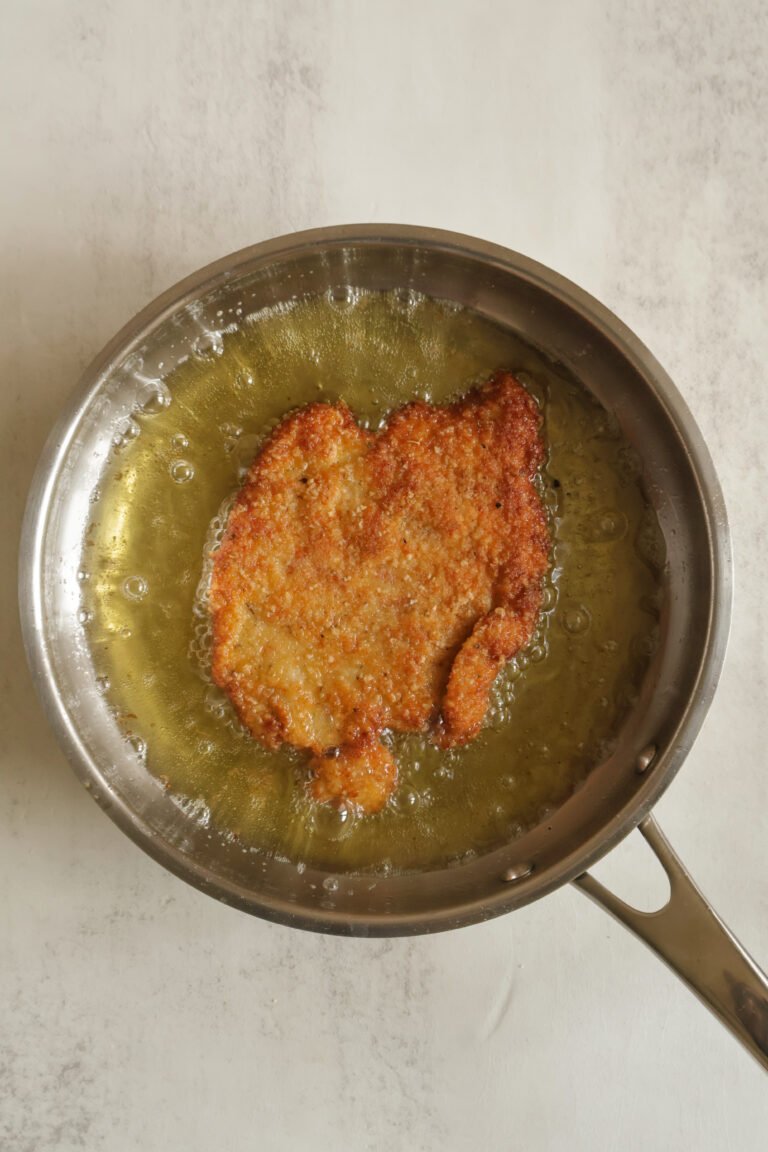 HOW TO MASTER THE PERFECT CHICKEN CUTLET: THE ULTIMATE GUIDE